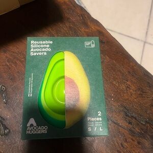 Avocado Huggers